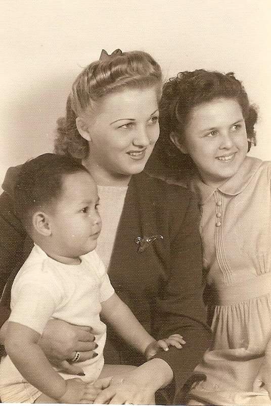 tablou triplu portret inainte de prelucrare